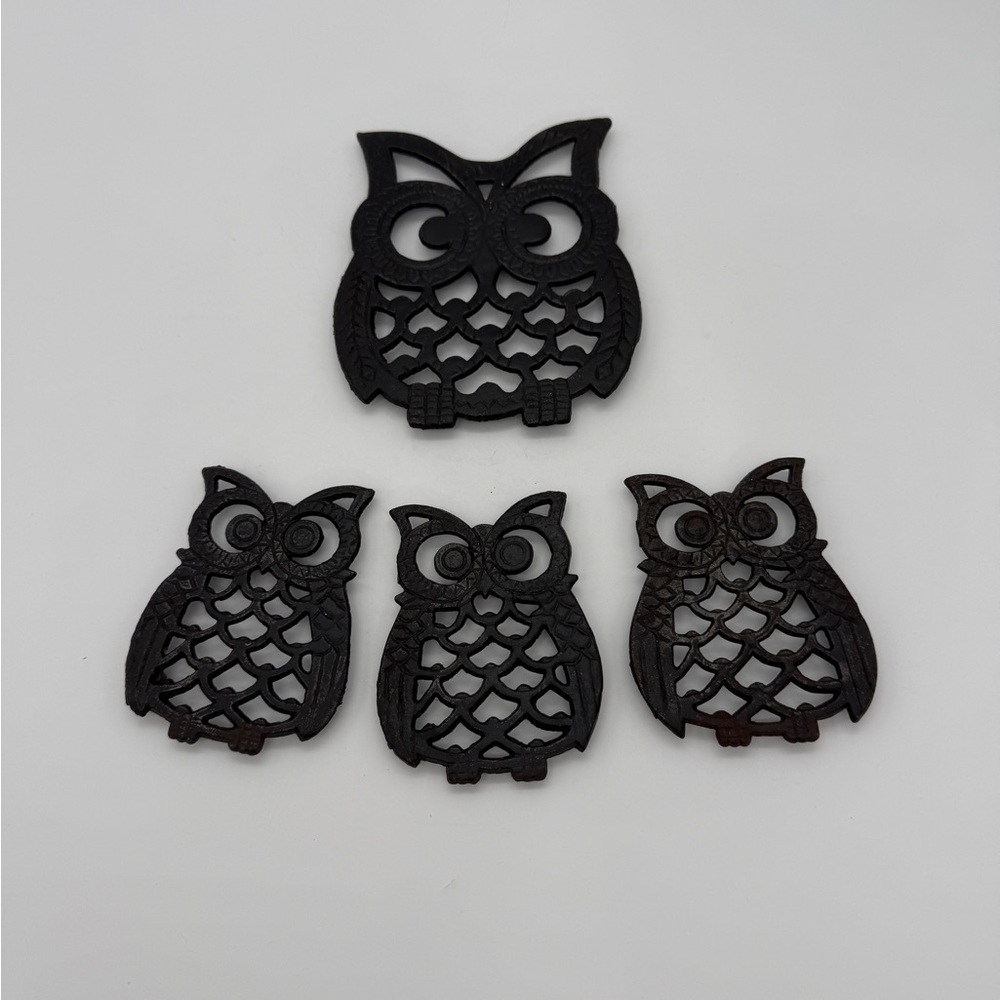 Vtg. OWL Cast Iron Footed Trivet Set Of 4 Black Kitchen Decor - Mid Century